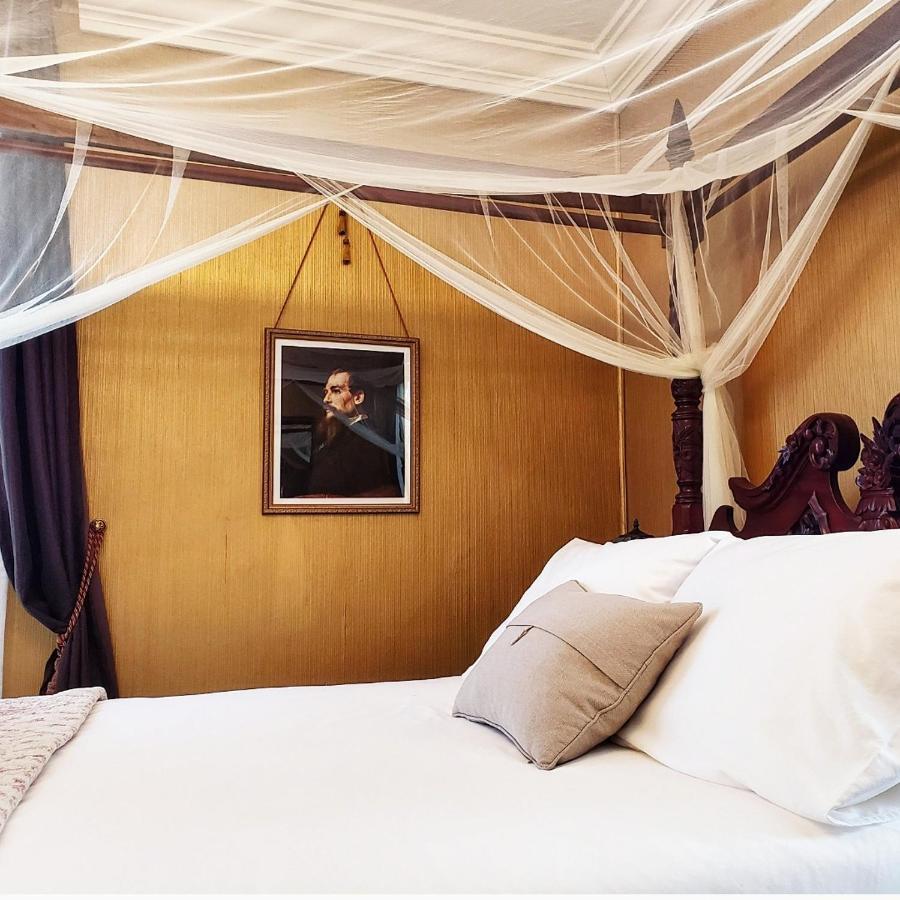 لوراي South Court Inn المظهر الخارجي الصورة